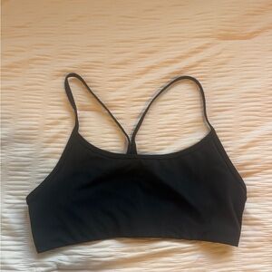Vuori Classic Black Sports Bra
